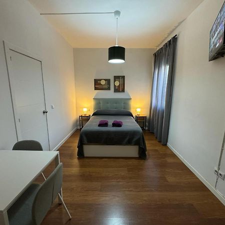Habitaciones Magdalena Madrid Exterior foto