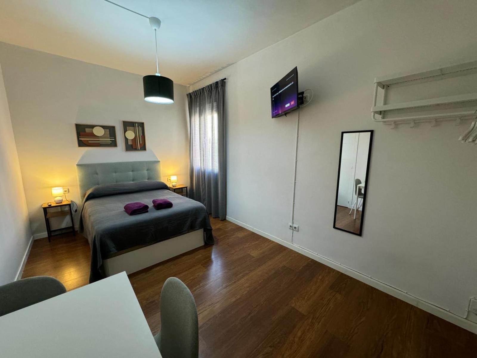 Habitaciones Magdalena Madrid Exterior foto